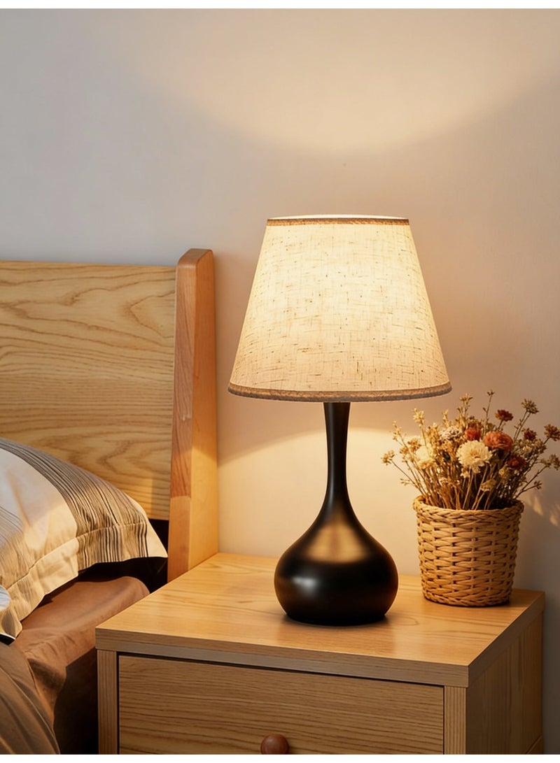 DAI HEART مصباح طاولة، مصباح طاولة بسيط، مصباح طاولة بجانب السرير، إضاءة ليلية، مصباح طاولة إبداعي لغرفة النوم مع غطاء قماشي، قاعدة سوداء، مناسب لغرف النوم، غرف المعيشة، المكاتب، غرف الأطفال، غرف النوم المشتركة. - Image 2